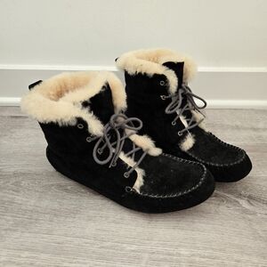 UGG Black Suede Moccasin Australuan Fur Lined Lace Up Boots